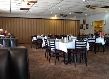 arizona/mogollon-rim/restaurant/tiny-s-family-restaurant-and-lounge