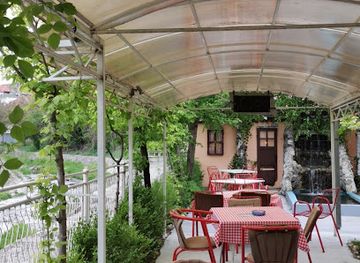 serbia/raska/restaurant/mali-raj