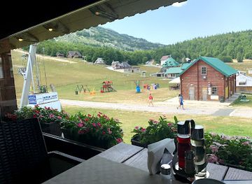 montenegro/tara-river-canyon/restaurant/durmitorsko-sijelo