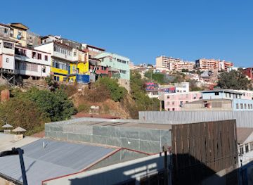 chile/valparaiso-region/restaurant/la-joya-sanguches