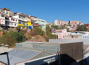 La Joya Sanguches