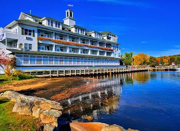 new-hampshire/lake-winnipesaukee/restaurant/lago
