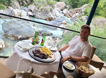 albania/kelmendi/restaurant/blue-river-bar-grill