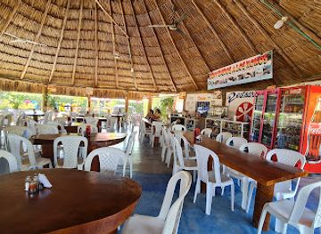 colombia/catatumbo/restaurant/restaurante-y-centro-recreacional-los-kokos