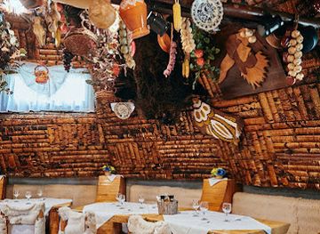 romania/wallachia/restaurant/restaurant-sura-dacilor