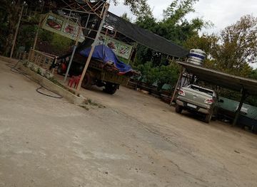 vietnam/buon-ma-thuot/restaurant/am-thuc-ho-cau-ban-toi