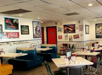 wisconsin/sheboygan/restaurant/harry-s-diner-at-interstate