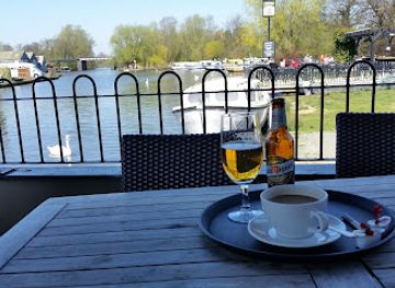 united-kingdom/the-broads/restaurant/the-old-mill