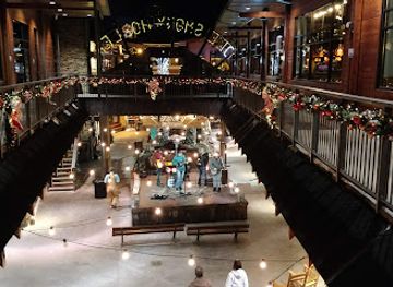 tennessee/gatlinburg/restaurant/the-melting-pot