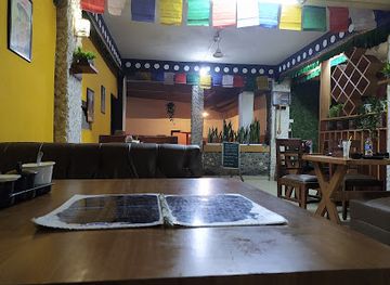 india/itanagar/restaurant/tenzin-restaurant