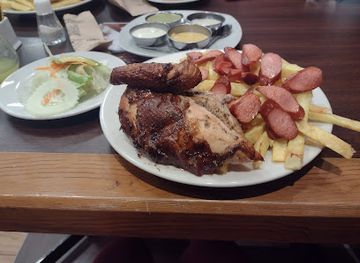 peru/ayacucho/restaurant/retablo-pollos-a-la-brasa