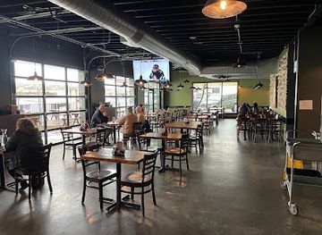 washington/the-columbia-basin/restaurant/grains-of-wrath-gow-brewery-restaurant