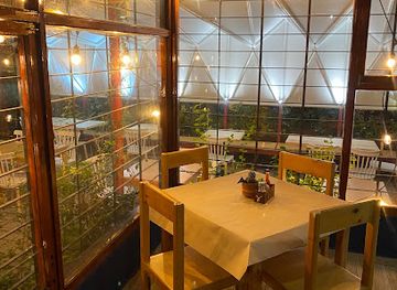 ecuador/andean-highlands/restaurant/de-la-llama