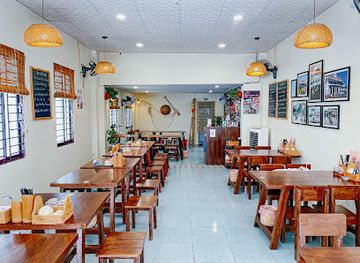 vietnam/nha-trang/restaurant/com-nha-nha-trang