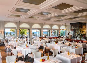 france/cannes/palm-beach/restaurant/la-petite-maison-cannes