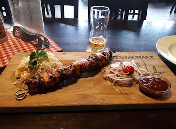 czechia/south-bohemia/restaurant/perla