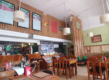 Smile Restaurant