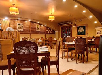 pakistan/cholistan-desert/restaurant/salt-n-pepper-bahawalpur