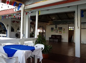 honduras/puerto-cortes/restaurant/el-delfin