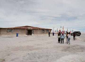 bolivia/salar-de-uyuni/restaurant/comedor-de-sal