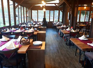 turkiye/trabzon/akcaabat/restaurant/ayisigi-pirali-restaurant