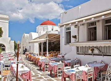 greece/mykonos/restaurant/niko-s-taverna