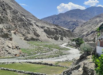 pakistan/hunza-valley/restaurant/babusar-gateway-restaurant