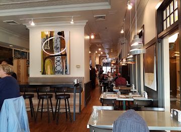 michigan/holland/restaurant/butch-s-dry-dock