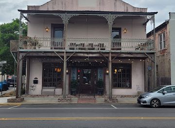 louisiana/false-river/restaurant/ma-mama-s-kitchen