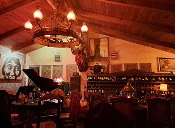 argentina/ushuaia/restaurant/cavas-del-fin-del-mundo