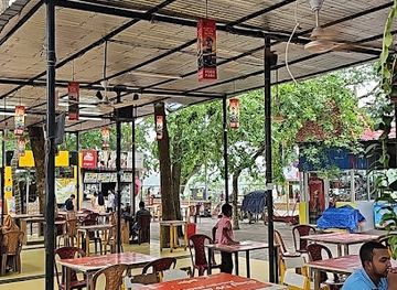 bangladesh/mymensingh-division/restaurant/food-park-craft