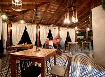 costa-rica/playa-flamingo/restaurant/gracia-la-vid
