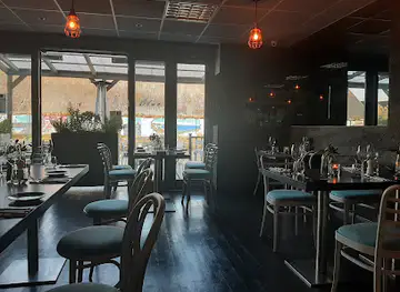Blue Seafood & Bistro Restaurant