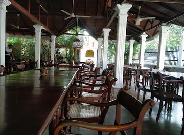 sri-lanka/yala-national-park/restaurant/refresh-seafood-restaurant