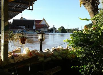 thailand/sukhothai/restaurant/fueng-fah-pla-maenam-restaurant
