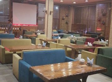 azerbaijan/quba/restaurant/sah-house