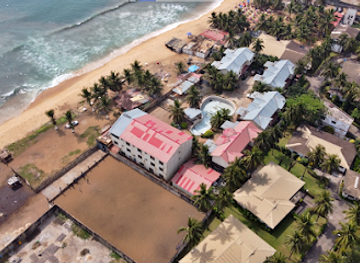 liberia/montserrado-county/restaurant/gerald-s-ocean-view