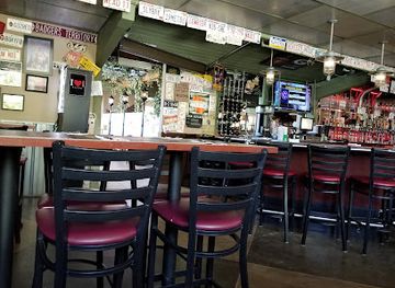 Kurtev's Backyard Bar and Grill