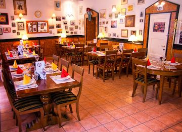 hungary/budapest/restaurant/fulemule-etterem