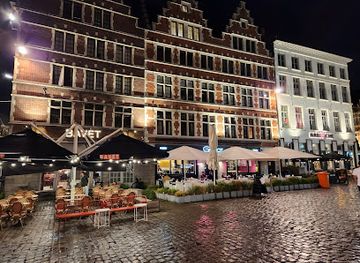 belgium/ghent/graslei-and-korenlei/restaurant/midtown-grill-ghent