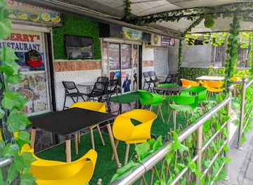 cameroon/bimbia-beach/restaurant/berry-s-restaurant