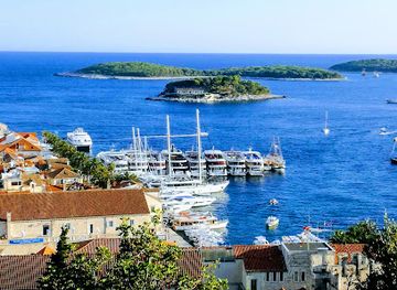 croatia/hvar-island/restaurant/grande-luna
