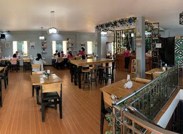 philippines/northern-mindanao/restaurant/shiny-s-restobar