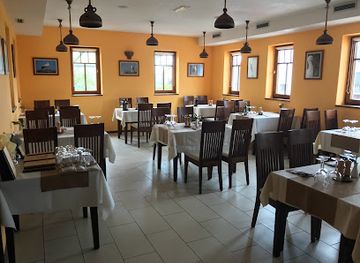 slovenia/prekmurje/restaurant/pri-storklji-gostilna-sobe-in-apartmaji