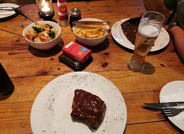 south-africa/eastern-cape/restaurant/sticky-fingers-wood-fire-kitchen