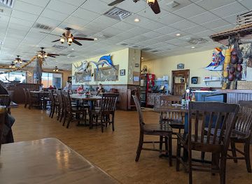 mississippi/gulfport/restaurant/white-cap-restaurant