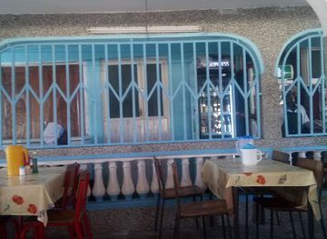 ghana/cape-coast/restaurant/emma-locals