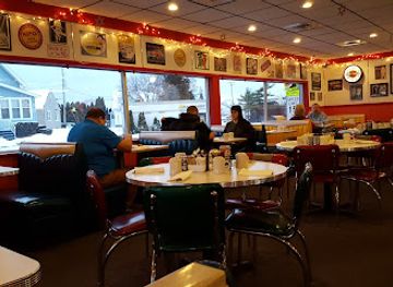 wisconsin/sheboygan/restaurant/harry-s-diner