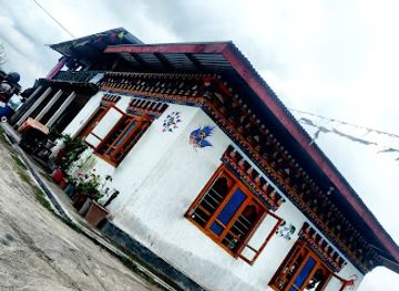bhutan/samdrup-jongkhar-district/restaurant/gomthey-restaurant-and-bar