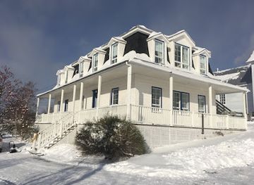 canada/gaspe-peninsula/restaurant/cafe-de-la-traverse